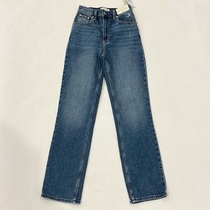 Abercrombie and Fitch, the 90s straight ultra high-rise size 24/00R NWT
